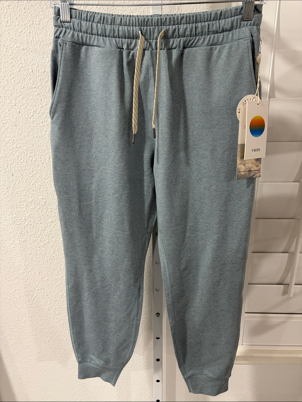 VUORI Women’s Blue Heather Drawstring Jogger Pants